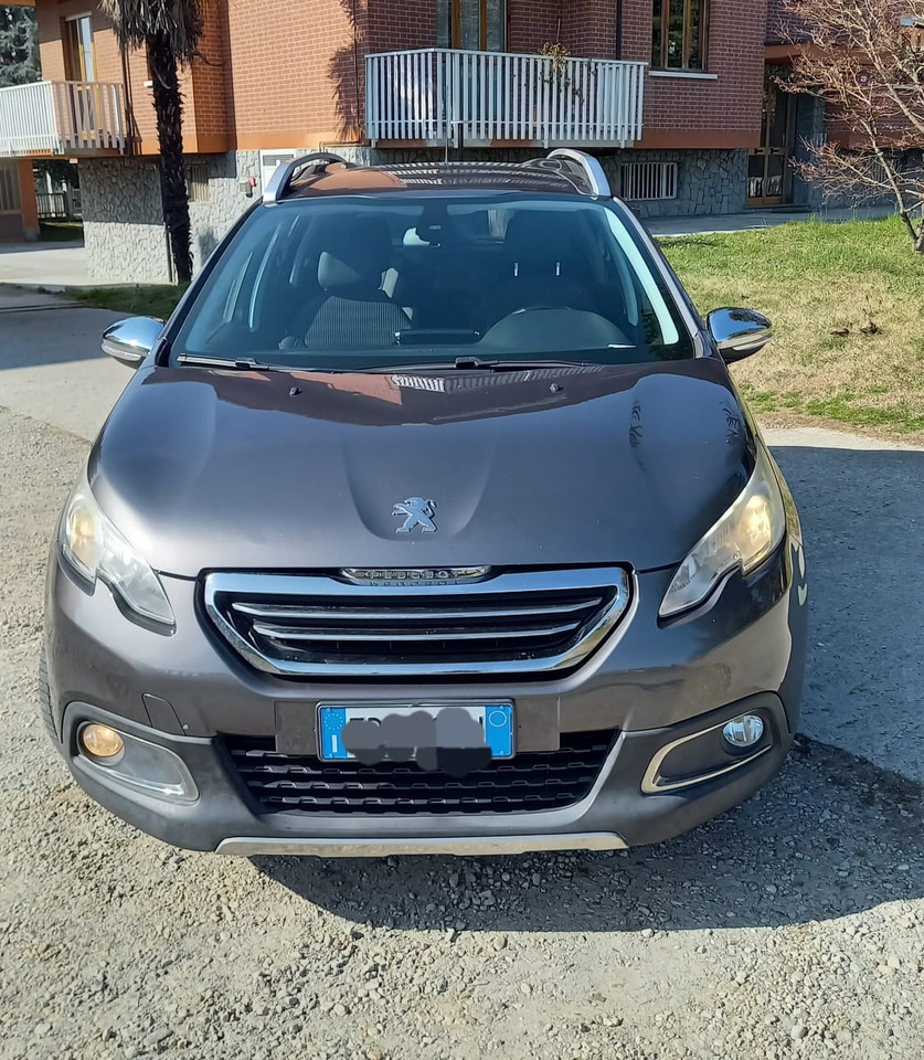 PEUGEOT 2008 - Berlină/ Sedan: Foto 4 PEUGEOT 2008 - Berlină/ Sedan: Foto 4