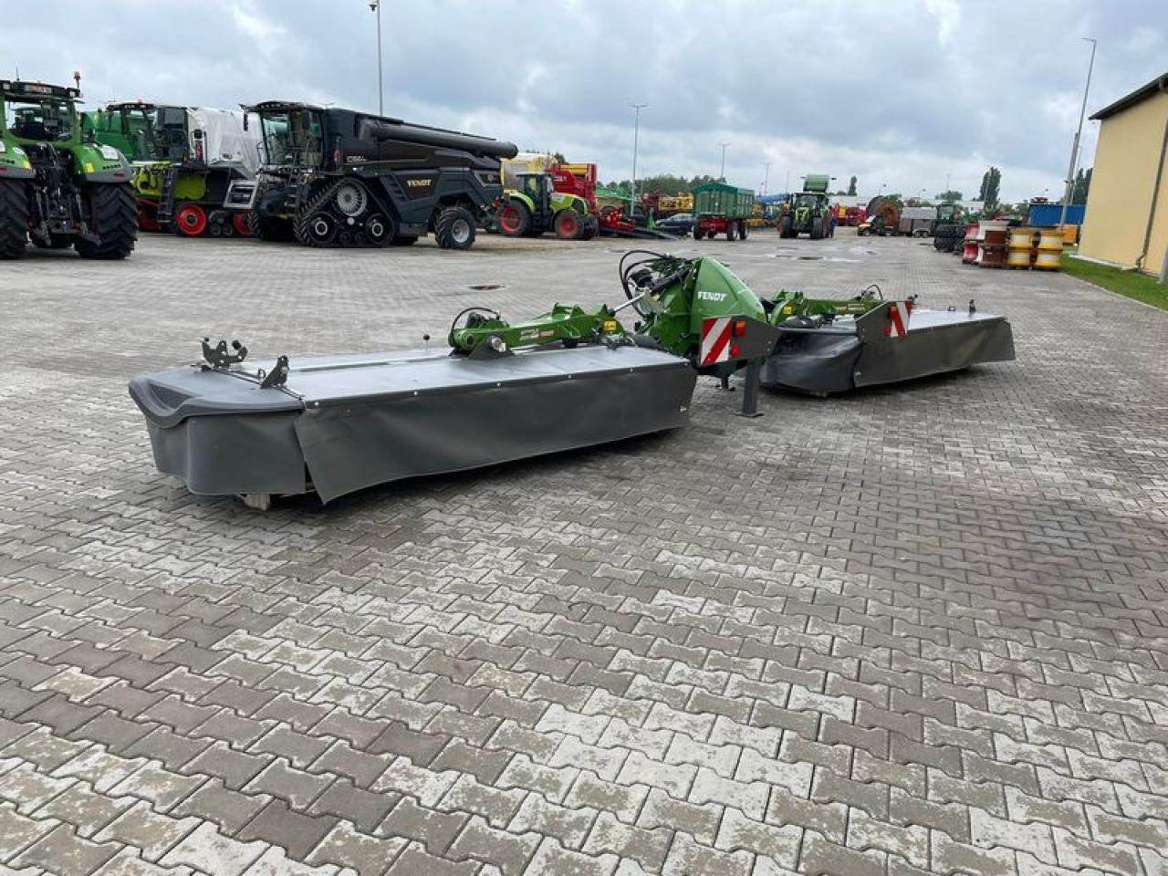 Fendt SLICER 860 HECKMÄHWERK - Cositoare: Foto 5 Fendt SLICER 860 HECKMÄHWERK - Cositoare: Foto 5