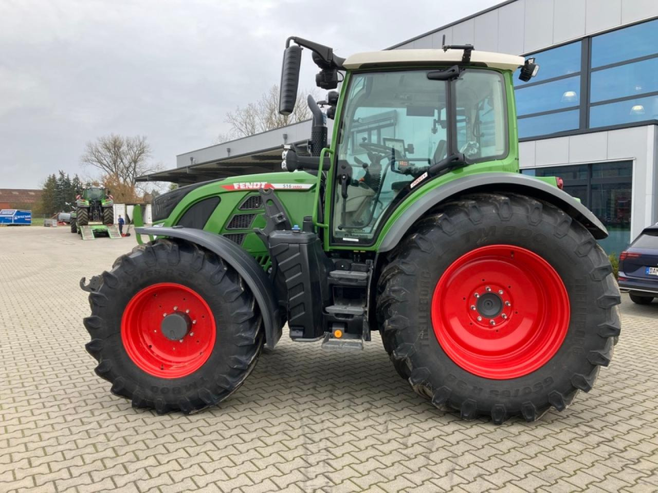 Fendt VARIO 516 VARIO GEN 3 // RTK - Tractor agricol: Foto 2 Fendt VARIO 516 VARIO GEN 3 // RTK - Tractor agricol: Foto 2
