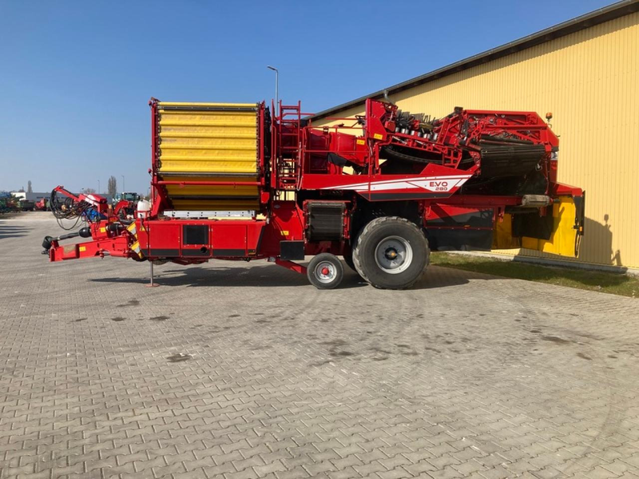 Grimme EVO 280 NONSTOP-BUNKER - Combină de recoltat cartofi: Foto 2 Grimme EVO 280 NONSTOP-BUNKER - Combină de recoltat cartofi: Foto 2