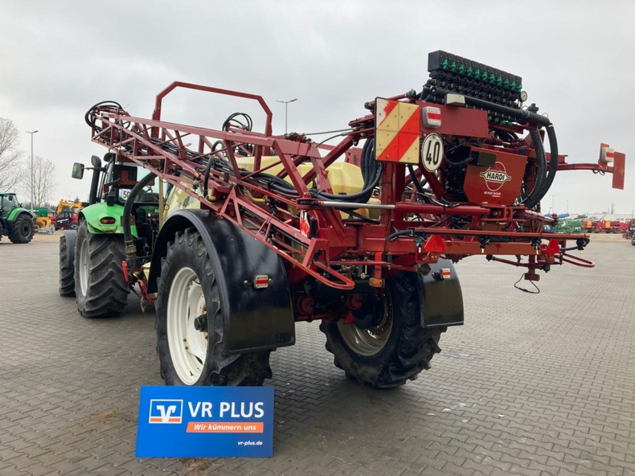 Hardi NAVIGATOR 4000L 27M - Maşină de erbicidat tractata: Foto 3 Hardi NAVIGATOR 4000L 27M - Maşină de erbicidat tractata: Foto 3