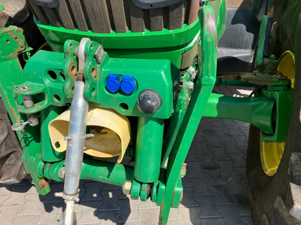 John Deere 6210R AUTOPOWER - Tractor agricol: Foto 5 John Deere 6210R AUTOPOWER - Tractor agricol: Foto 5