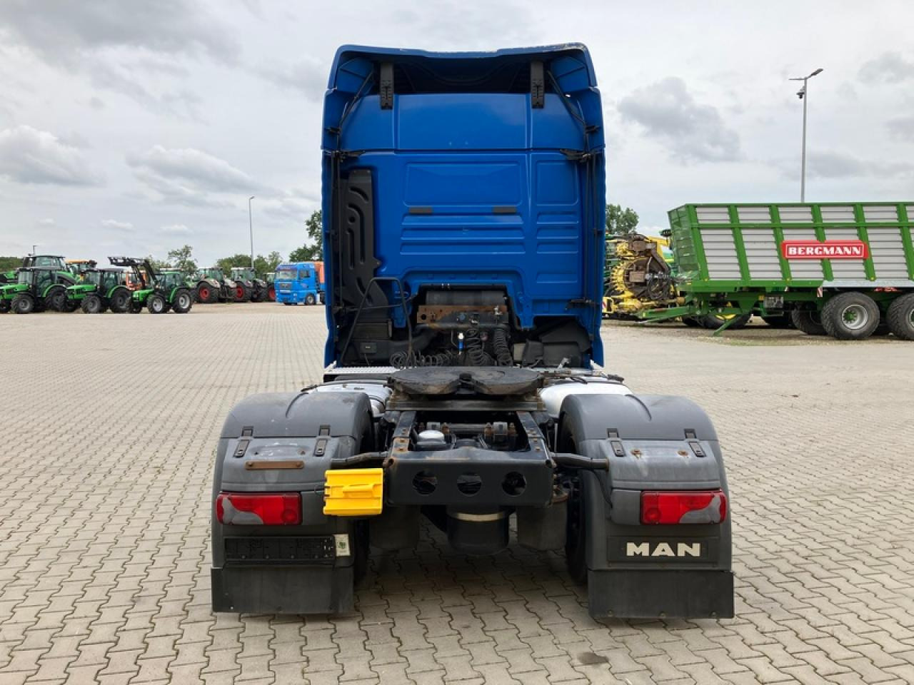 MAN MANTGX - Camion cu cârlig: Foto 3 MAN MANTGX - Camion cu cârlig: Foto 3