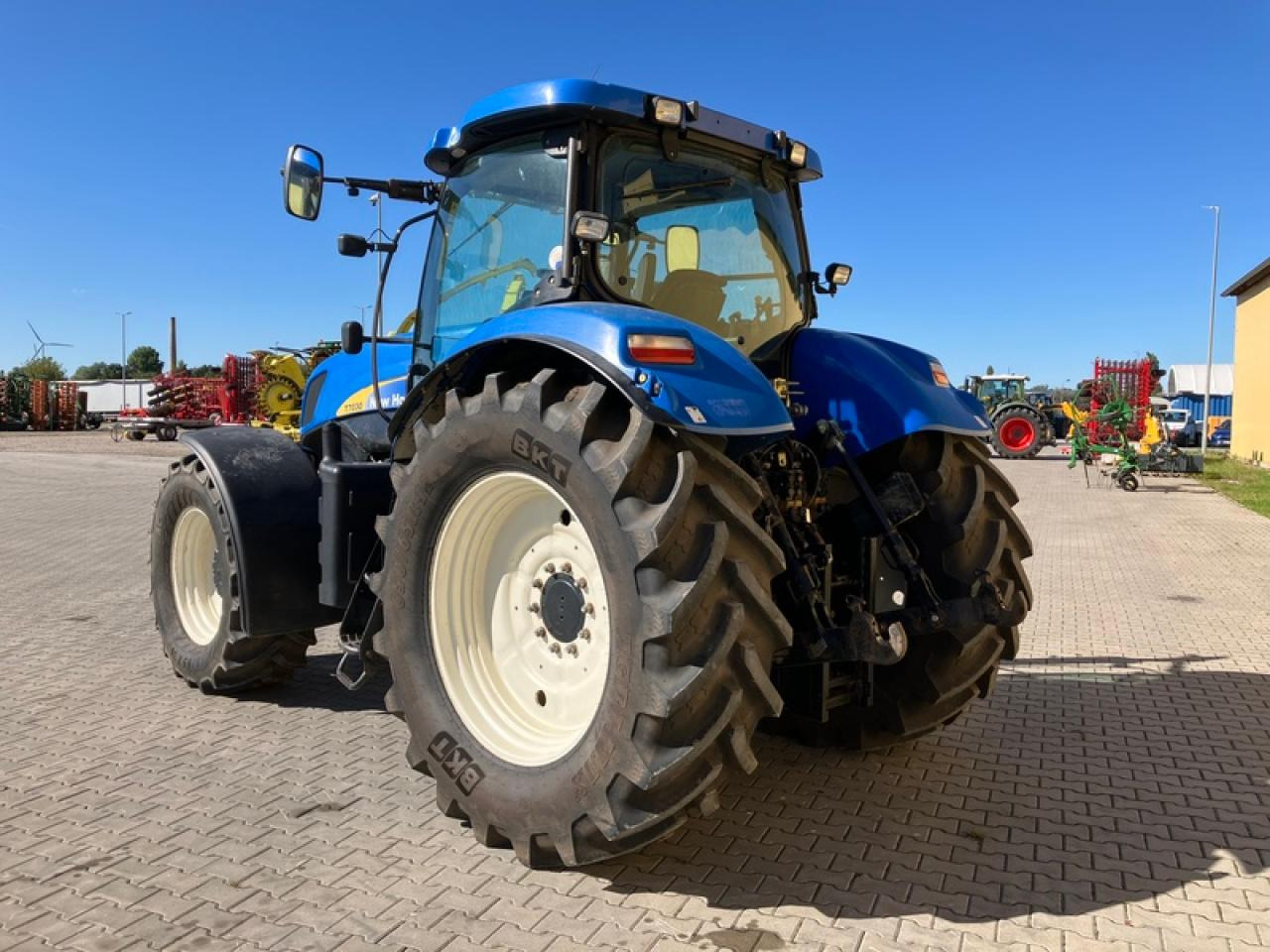 New Holland T7030 // GPS STARFIRE 6000 - Tractor agricol: Foto 2 New Holland T7030 // GPS STARFIRE 6000 - Tractor agricol: Foto 2