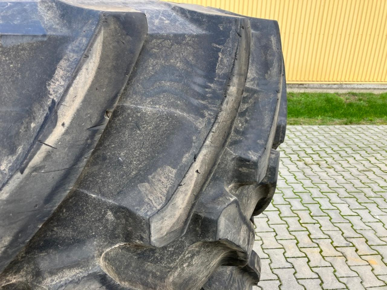 Trelleborg 710/75R42 TM900 - Anvelopă: Foto 2 Trelleborg 710/75R42 TM900 - Anvelopă: Foto 2