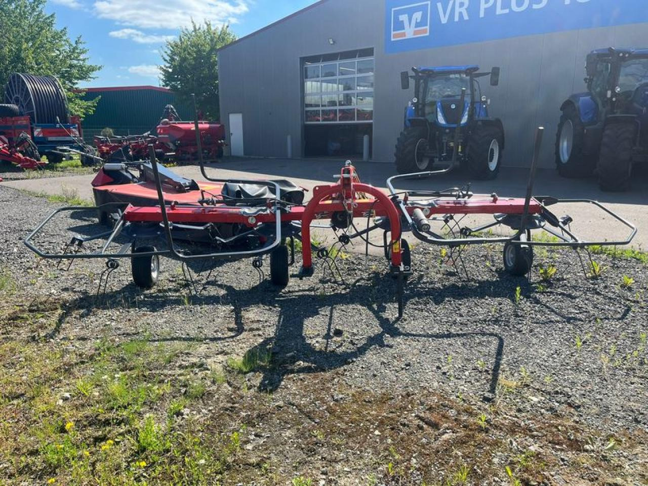 Vicon FANEX 524 - Maşină de întors fânul: Foto 1 Vicon FANEX 524 - Maşină de întors fânul: Foto 1