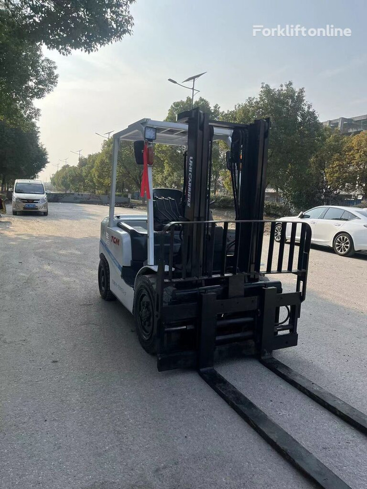 TCM FD30 FD50 FD100 FD80 3ton 5ton - Stivuitor diesel: Foto 4 TCM FD30 FD50 FD100 FD80 3ton 5ton - Stivuitor diesel: Foto 4