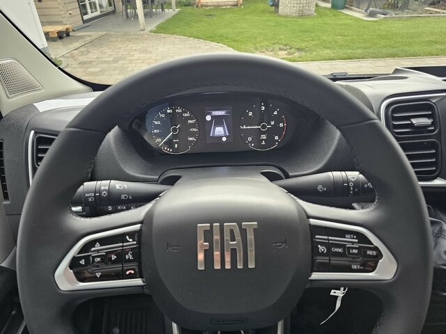 FIAT Ducato 120 L2H1 Premium Kabine + Visibility - Autoutilitară compactă: Foto 3 FIAT Ducato 120 L2H1 Premium Kabine + Visibility - Autoutilitară compactă: Foto 3