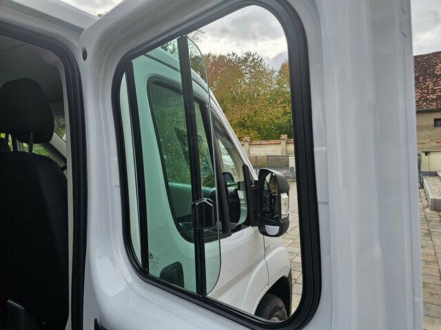 Autoutilitară cu platformă, Autoutilitară cabină dublă FIAT Ducato 140 DOKA Pritsche 2,9 Meter Klima DAB...: Foto 22 Autoutilitară cu platformă, Autoutilitară cabină dublă FIAT Ducato 140 DOKA Pritsche 2,9 Meter Klima DAB...: Foto 22