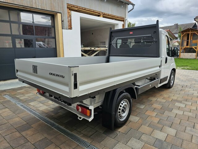Autoutilitară cu platformă FIAT Ducato MAXI Serie10-9.2 2025 Pritsche sofort...: Foto 34 Autoutilitară cu platformă FIAT Ducato MAXI Serie10-9.2 2025 Pritsche sofort...: Foto 34