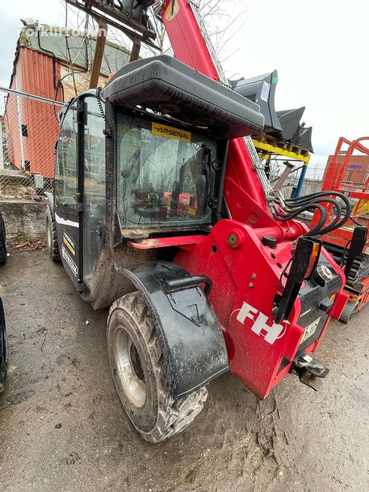 Faresin FH 6.25 - Stivuitor telescopic: Foto 3 Faresin FH 6.25 - Stivuitor telescopic: Foto 3