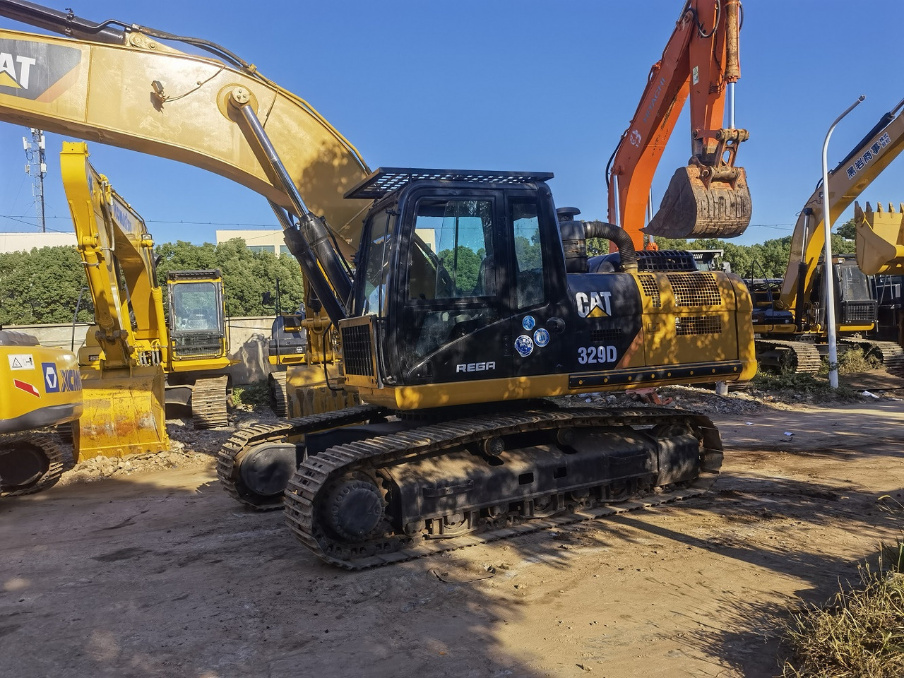 CAT 329D Excavator - Excavator pe şenile: Foto 2 CAT 329D Excavator - Excavator pe şenile: Foto 2