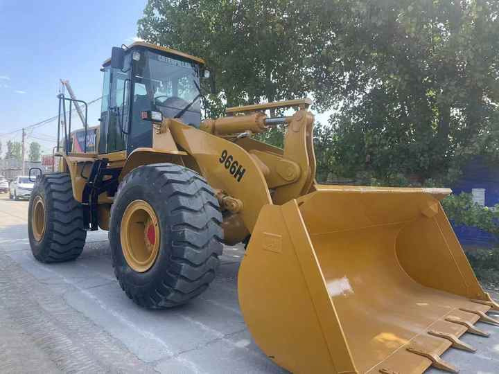 Good condition Used Japan Wheel loader Caterpillar 966H front loader - Încărcător frontal pe pneuri: Foto 5 Good condition Used Japan Wheel loader Caterpillar 966H front loader - Încărcător frontal pe pneuri: Foto 5