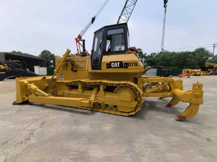High Efficiency d6h d7h Used Caterpillar Bulldozer d7g used caterpillar bulldozer in shanghai - Buldozer: Foto 4 High Efficiency d6h d7h Used Caterpillar Bulldozer d7g used caterpillar bulldozer in shanghai - Buldozer: Foto 4
