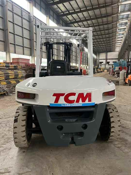Hot Sale Used Japanese diesel Engine Forklift TCM FD70 Second-hand TCM 7 TON Forklift Cheap Sale - Stivuitor diesel: Foto 4 Hot Sale Used Japanese diesel Engine Forklift TCM FD70 Second-hand TCM 7 TON Forklift Cheap Sale - Stivuitor diesel: Foto 4