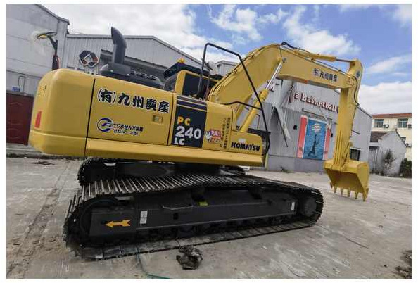 Japan Made Komatsu Second hand PC240LC-8 Excavator Used Construction Machine Komatsu Digger For Sale - Excavator pe şenile: Foto 1 Japan Made Komatsu Second hand PC240LC-8 Excavator Used Construction Machine Komatsu Digger For Sale - Excavator pe şenile: Foto 1