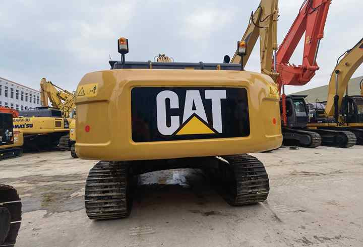 Used Excavator cat 325dl Japanese used excavator cat 325dl with High Quality in Stock for Engineering - Excavator pe şenile: Foto 2 Used Excavator cat 325dl Japanese used excavator cat 325dl with High Quality in Stock for Engineering - Excavator pe şenile: Foto 2