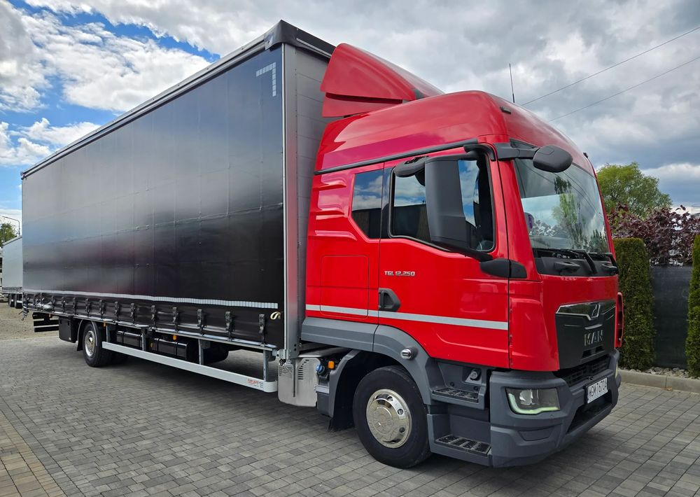 MAN TGL 12.250 - Cap tractor: Foto 4 MAN TGL 12.250 - Cap tractor: Foto 4