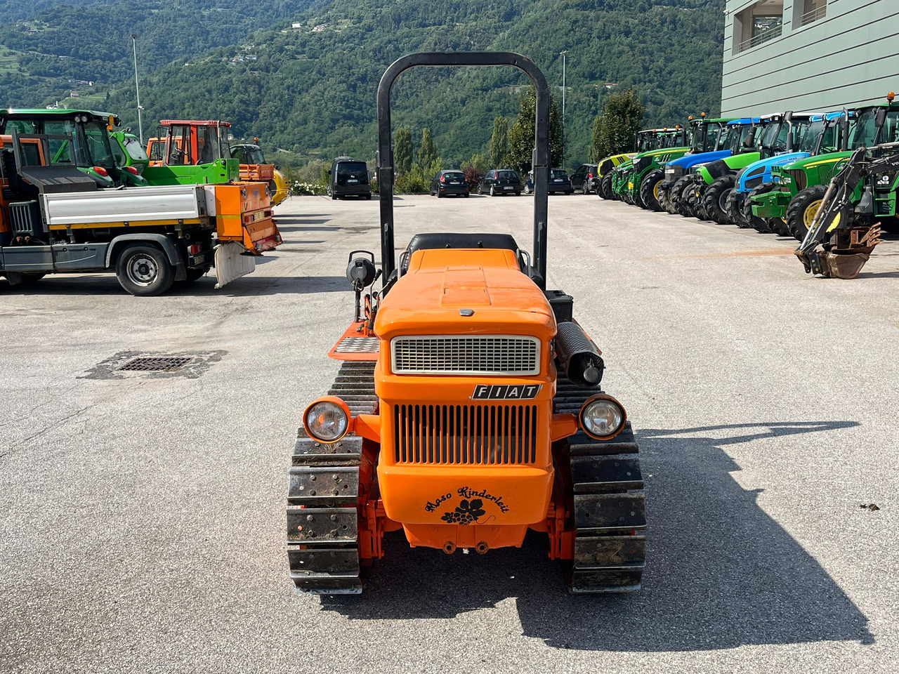 FIAT 455C SUPER - Tractor agricol: Foto 4 FIAT 455C SUPER - Tractor agricol: Foto 4