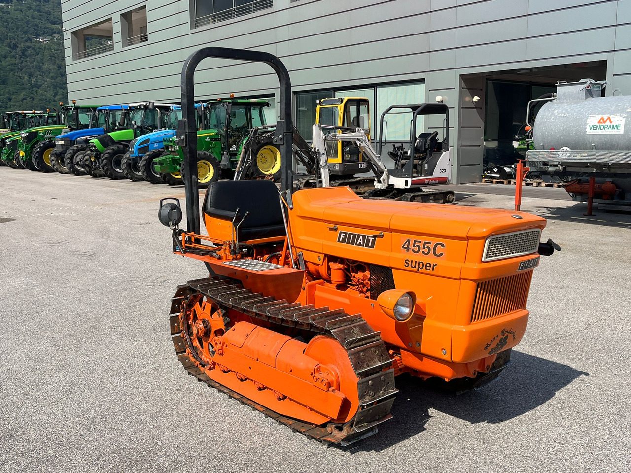 FIAT 455C SUPER - Tractor agricol: Foto 1 FIAT 455C SUPER - Tractor agricol: Foto 1