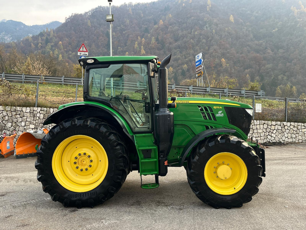 John Deere 6175R - Tractor agricol: Foto 5 John Deere 6175R - Tractor agricol: Foto 5