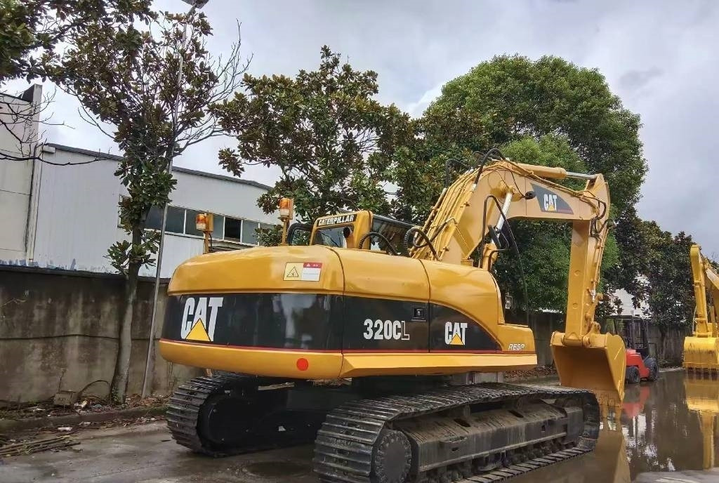 CAT 320 C - Excavator pe şenile: Foto 3 CAT 320 C - Excavator pe şenile: Foto 3
