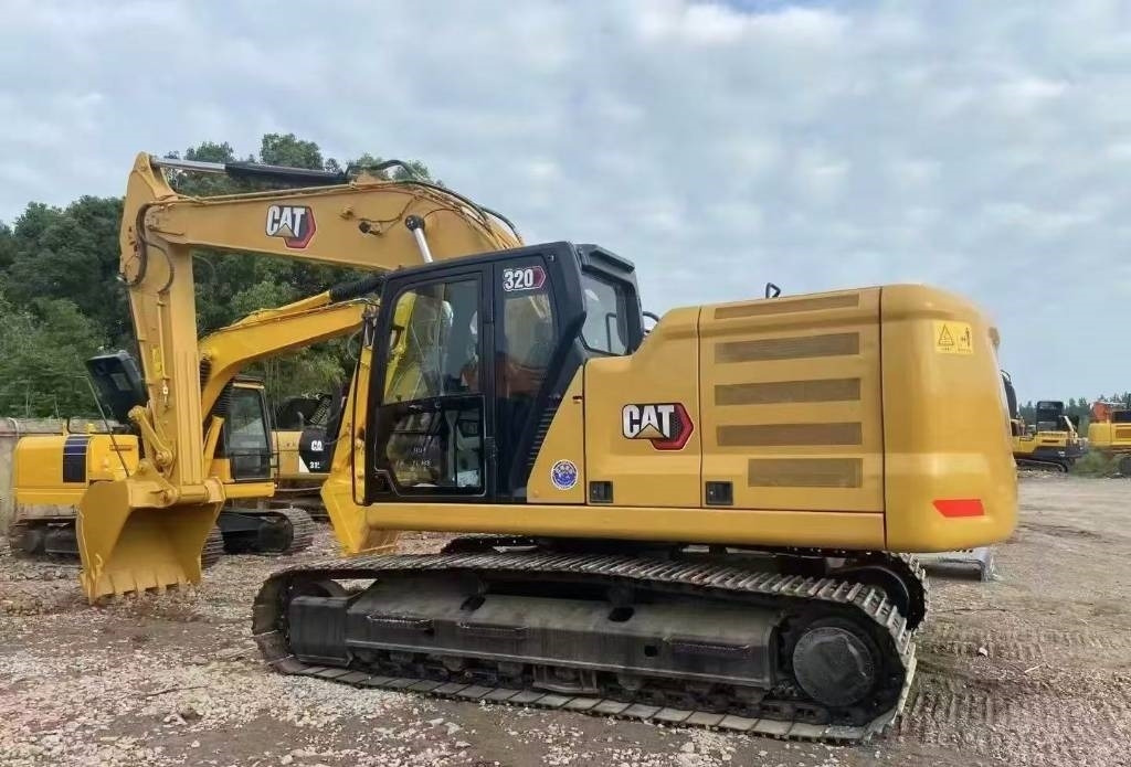 CAT 320 D - Excavator pe şenile: Foto 3 CAT 320 D - Excavator pe şenile: Foto 3
