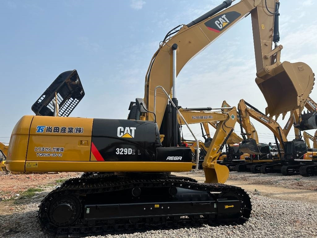 CAT 329 D - Excavator pe şenile: Foto 1 CAT 329 D - Excavator pe şenile: Foto 1