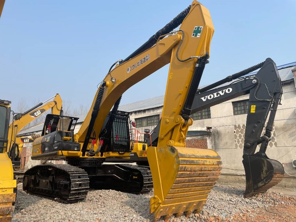 CAT 340 D L - Excavator pe şenile: Foto 2 CAT 340 D L - Excavator pe şenile: Foto 2