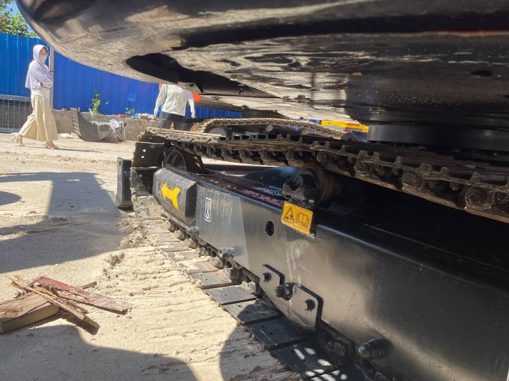 Doosan DX 60 - Excavator pe şenile: Foto 4 Doosan DX 60 - Excavator pe şenile: Foto 4