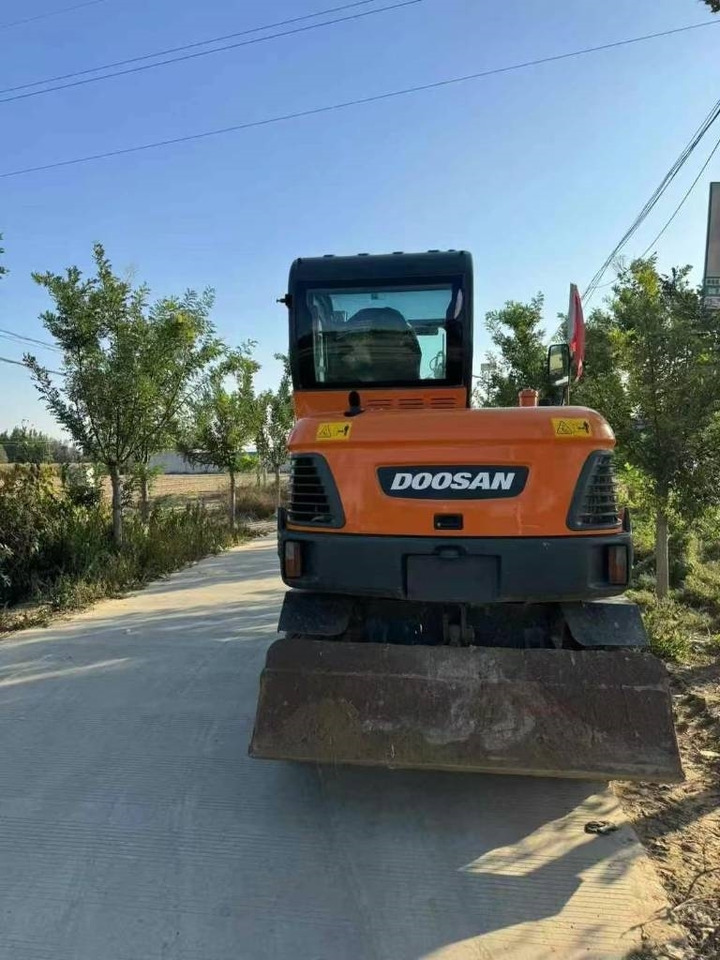 Doosan DX 60 - Mini excavator: Foto 2 Doosan DX 60 - Mini excavator: Foto 2