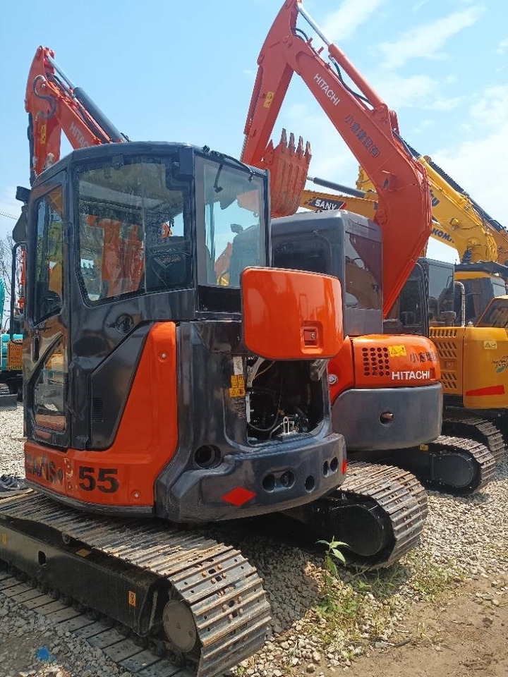 Hitachi 55 - Mini excavator: Foto 3 Hitachi 55 - Mini excavator: Foto 3