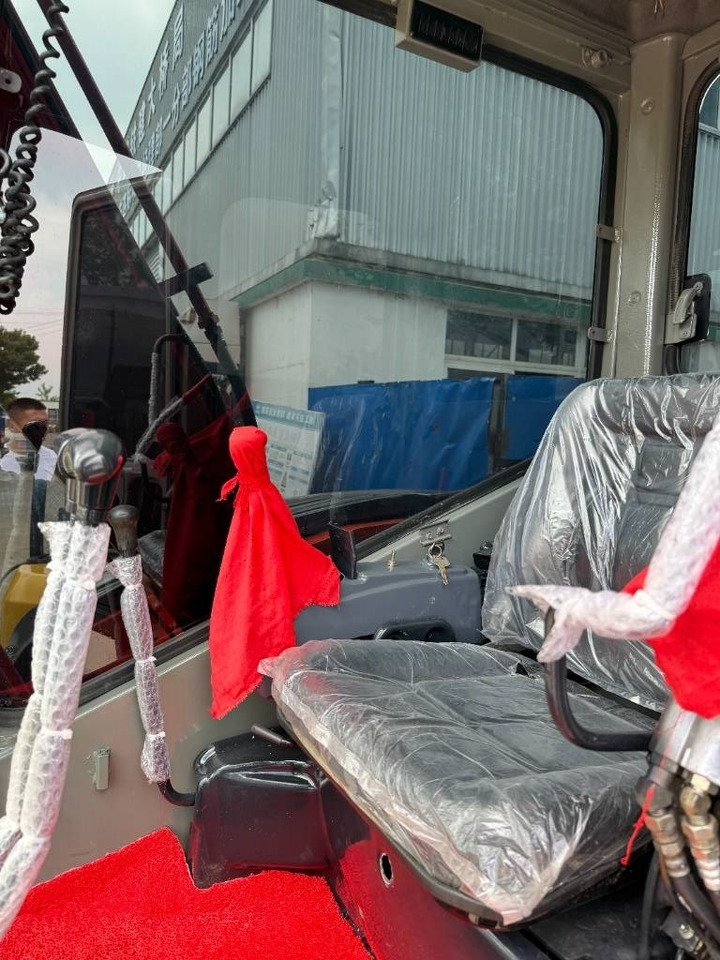 Hitachi ZX 55 - Mini excavator: Foto 5 Hitachi ZX 55 - Mini excavator: Foto 5