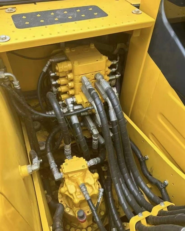 Excavator pe şenile Komatsu PC 110: Foto 10 Excavator pe şenile Komatsu PC 110: Foto 10