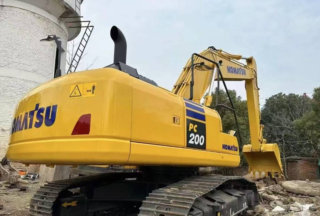 Komatsu PC 200-8 - Excavator pe şenile: Foto 1 Komatsu PC 200-8 - Excavator pe şenile: Foto 1