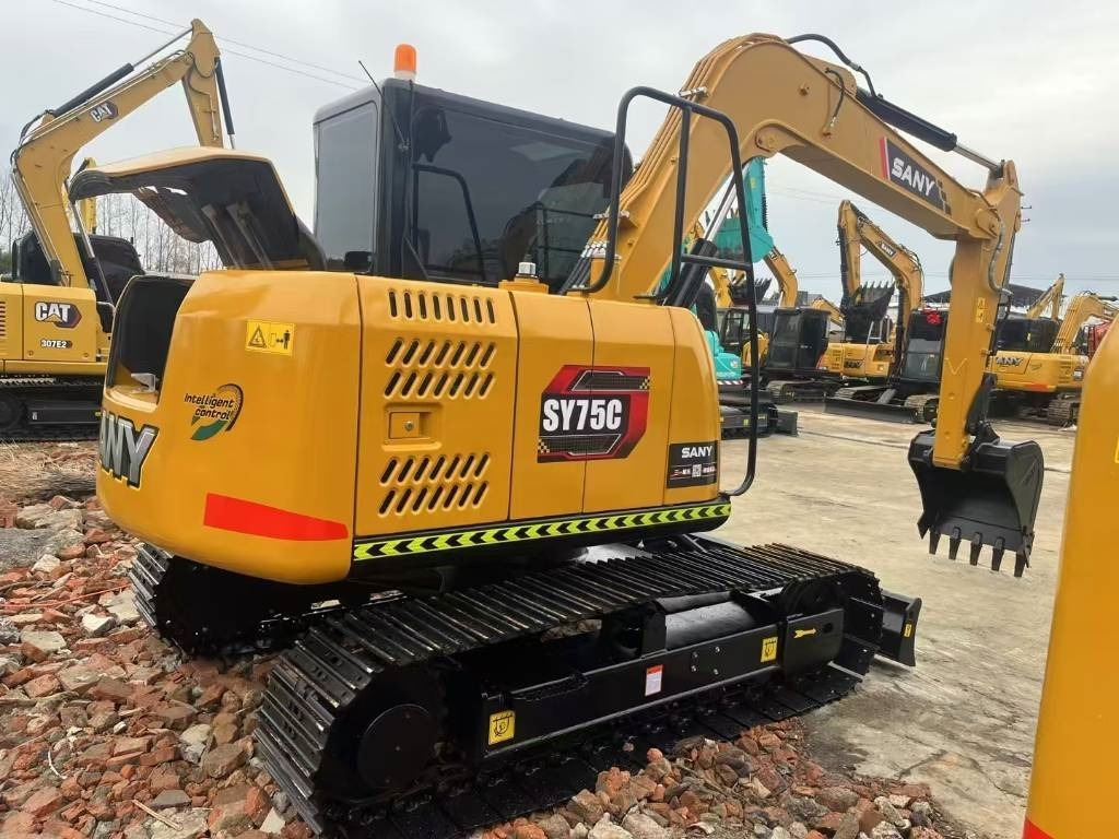 Sany SY 75 C - Excavator pe şenile: Foto 1 Sany SY 75 C - Excavator pe şenile: Foto 1