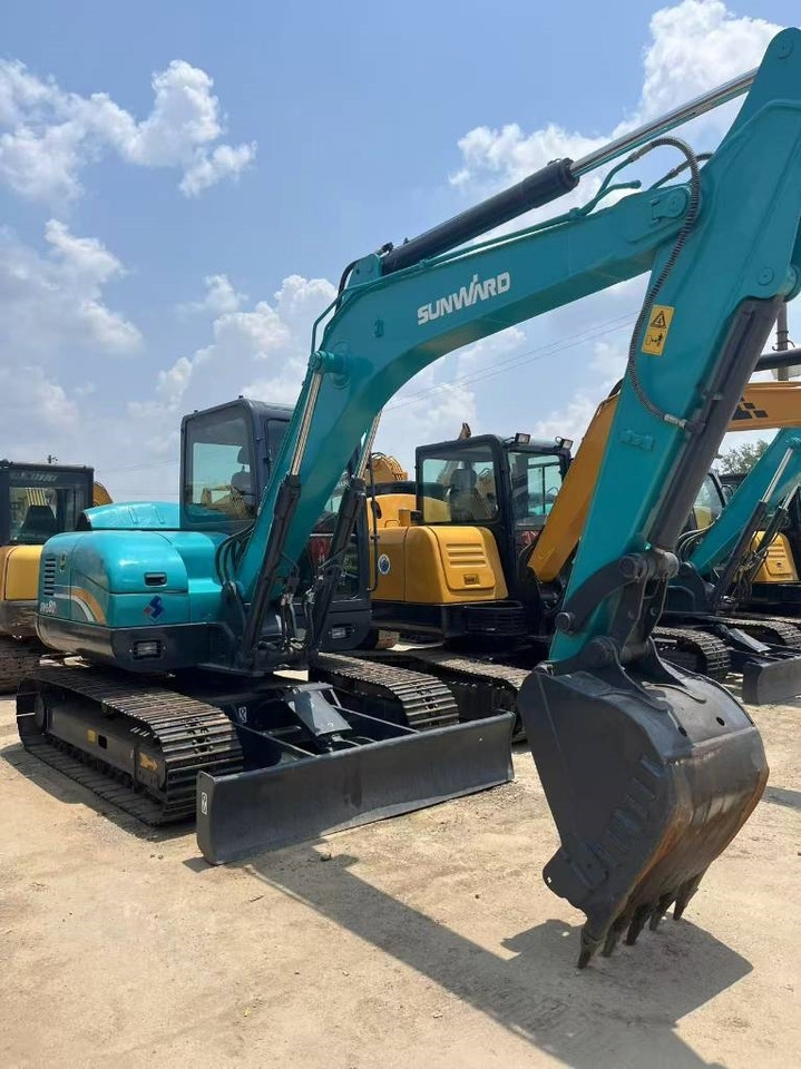 Sunward 70 - Excavator pe şenile: Foto 5 Sunward 70 - Excavator pe şenile: Foto 5