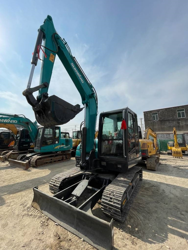 Sunward 70 - Mini excavator: Foto 3 Sunward 70 - Mini excavator: Foto 3