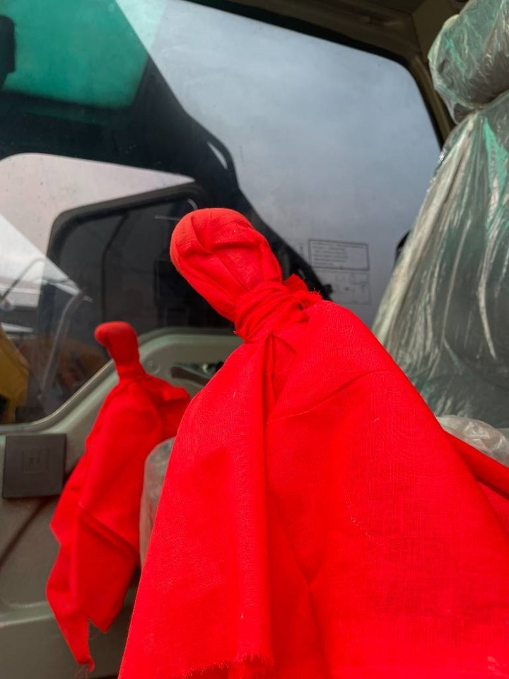 Volvo EC 240 - Excavator pe şenile: Foto 3 Volvo EC 240 - Excavator pe şenile: Foto 3