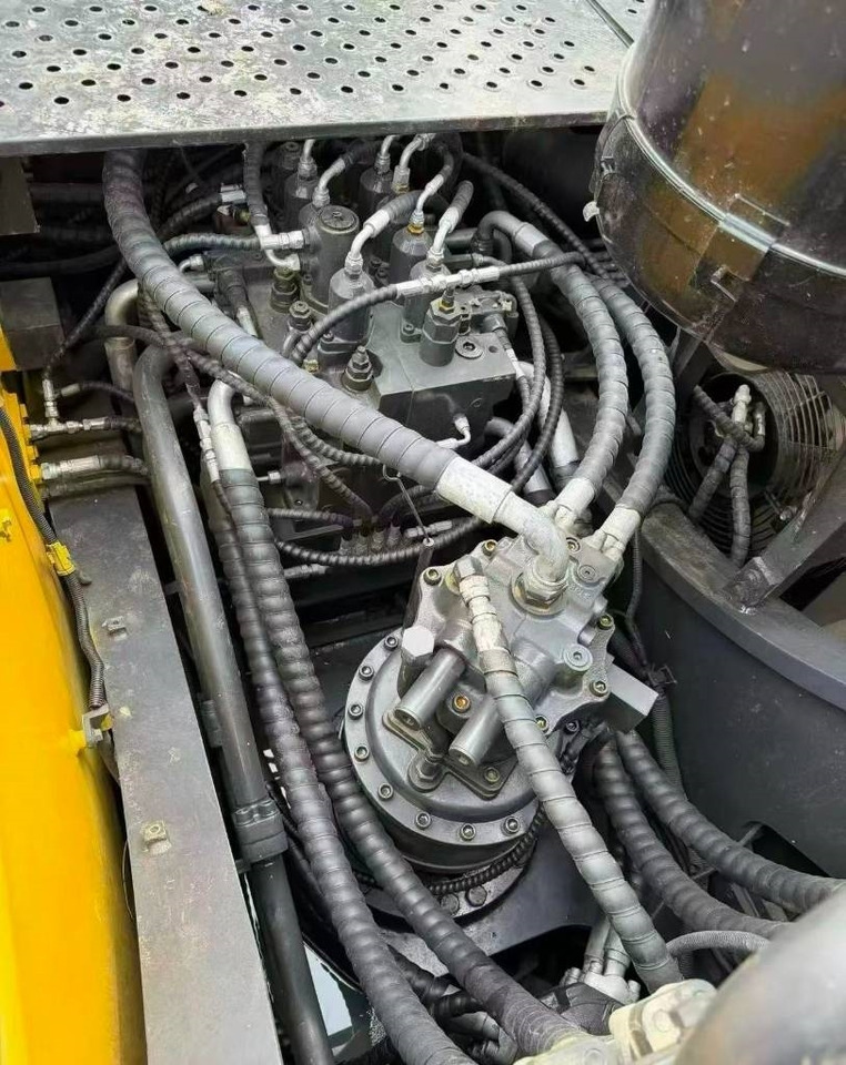 Volvo EC 380 - Excavator pe şenile: Foto 2 Volvo EC 380 - Excavator pe şenile: Foto 2