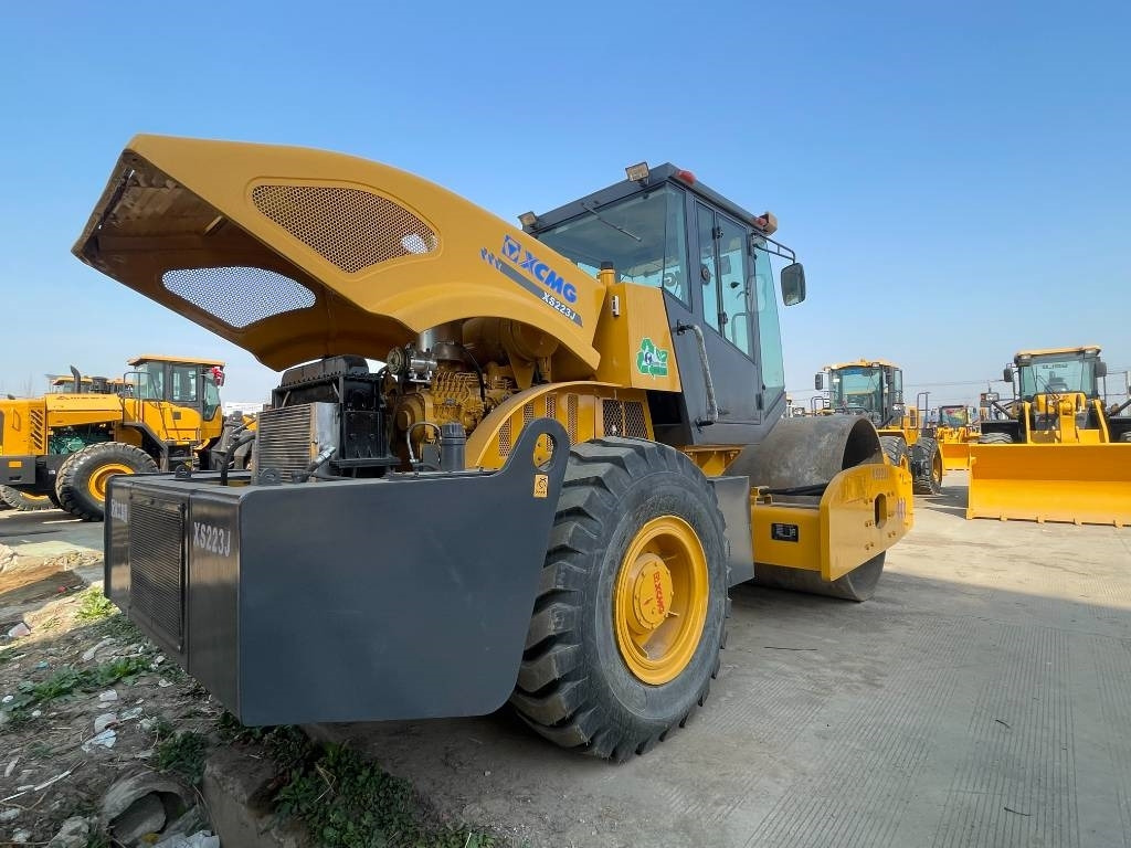 XCMG XS 223 J - Compactor: Foto 4 XCMG XS 223 J - Compactor: Foto 4