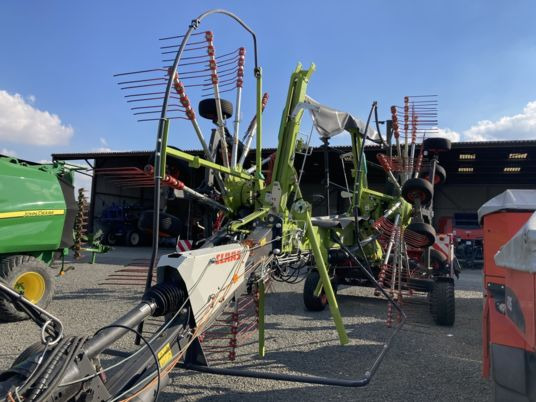 Claas LINER 1800 TWIN - Maşină de întors fânul: Foto 1 Claas LINER 1800 TWIN - Maşină de întors fânul: Foto 1
