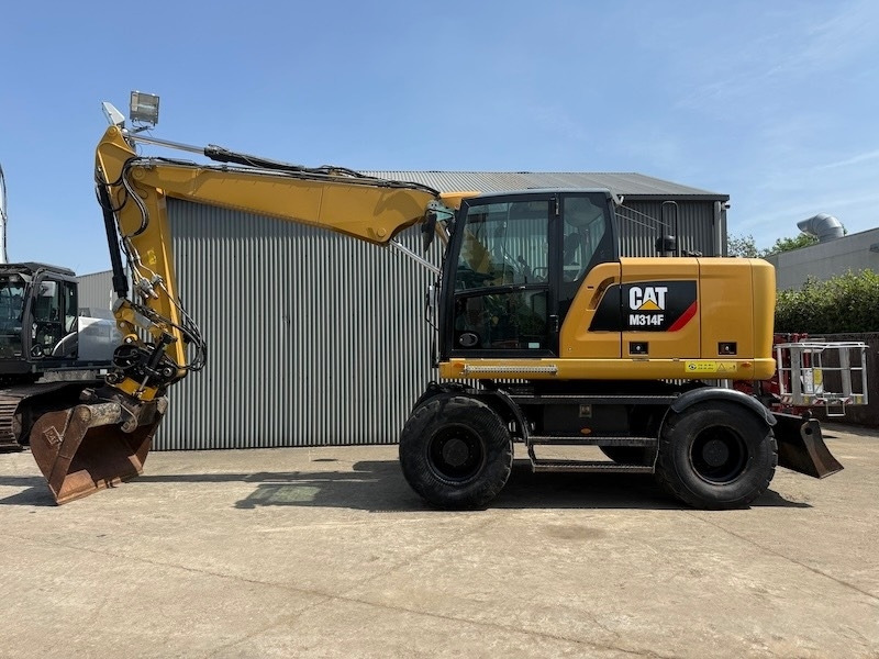 CAT M314F - Excavator pe roţi: Foto 1 CAT M314F - Excavator pe roţi: Foto 1
