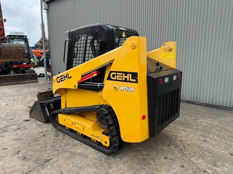 Gehl RT 105 - Încărcător pe şenile: Foto 2 Gehl RT 105 - Încărcător pe şenile: Foto 2
