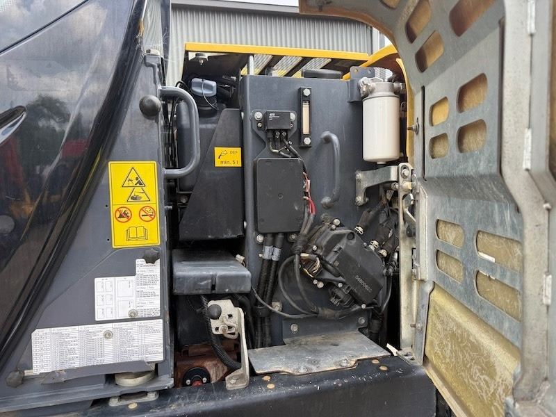 Excavator pe şenile Yanmar TC125: Foto 13 Excavator pe şenile Yanmar TC125: Foto 13