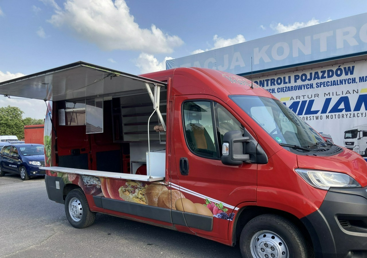Citroen Jumper Jumper Autosklep Gastronomiczny Food Truck Foodtruck sklep bar 2015 - Autorulota comerciala: Foto 1 Citroen Jumper Jumper Autosklep Gastronomiczny Food Truck Foodtruck sklep bar 2015 - Autorulota comerciala: Foto 1