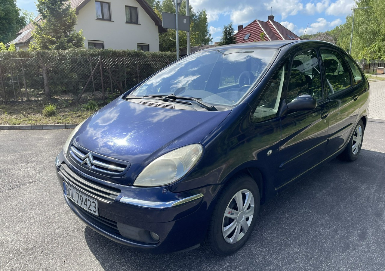Citroen Xsara Picasso Citroen Xsara Picasso 1.6HDI-110KM Klima tempomat 2006 - Automobil: Foto 2 Citroen Xsara Picasso Citroen Xsara Picasso 1.6HDI-110KM Klima tempomat 2006 - Automobil: Foto 2