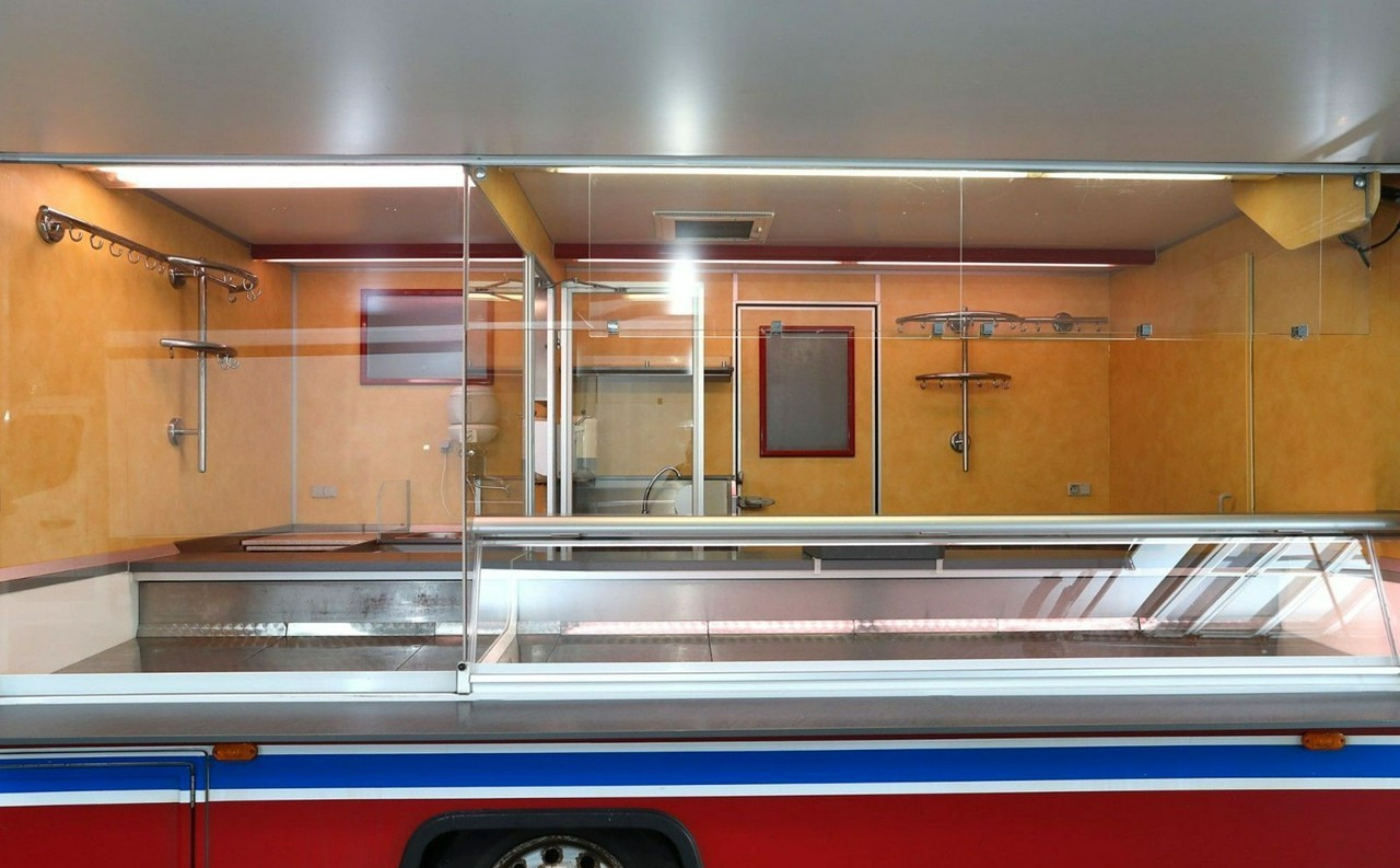 Fiat Ducato Autosklep Gastronomiczny Food Truck Foodtruck sklep W-zasil Borco 20 - Autorulota comerciala: Foto 3 Fiat Ducato Autosklep Gastronomiczny Food Truck Foodtruck sklep W-zasil Borco 20 - Autorulota comerciala: Foto 3