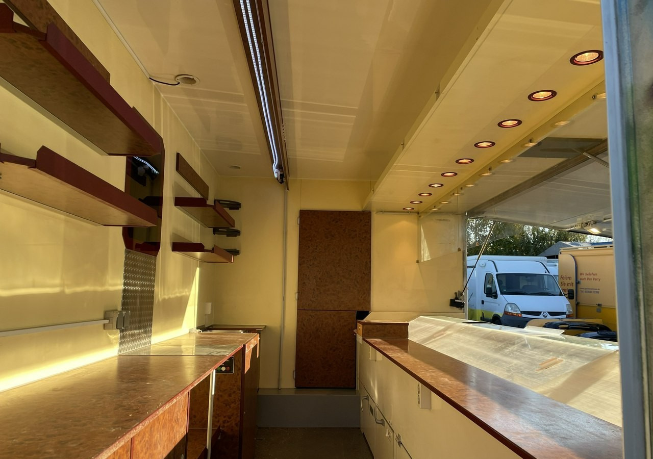 Fiat Ducato Autosklep Gastronomiczny food truck foodtruck sklep W-zas DMC3500 20 - Autorulota comerciala: Foto 2 Fiat Ducato Autosklep Gastronomiczny food truck foodtruck sklep W-zas DMC3500 20 - Autorulota comerciala: Foto 2