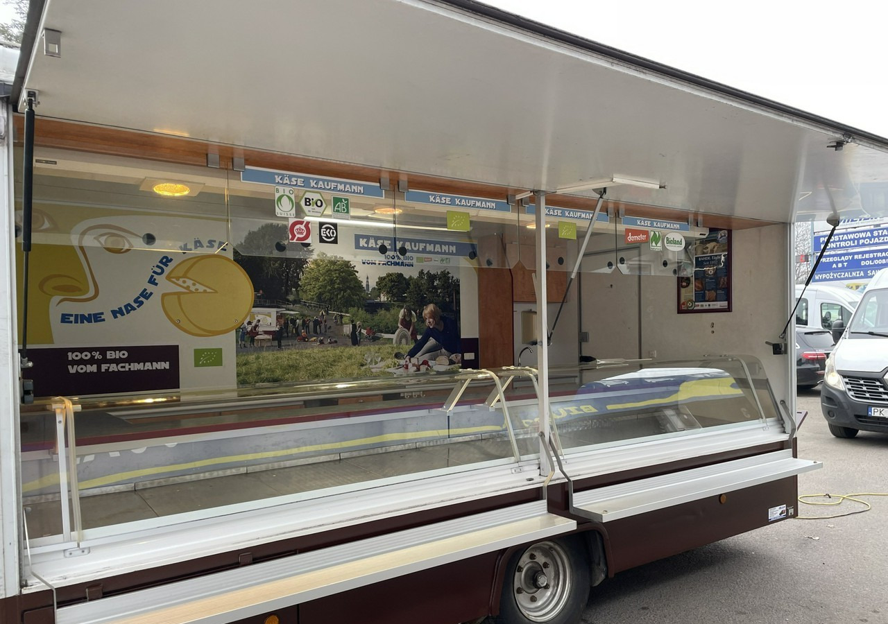 Fiat Ducato Autosklep przyczepa Gastronomiczny Food Truck Foodtruck sklep Borco - Rulota comerciala: Foto 1 Fiat Ducato Autosklep przyczepa Gastronomiczny Food Truck Foodtruck sklep Borco - Rulota comerciala: Foto 1